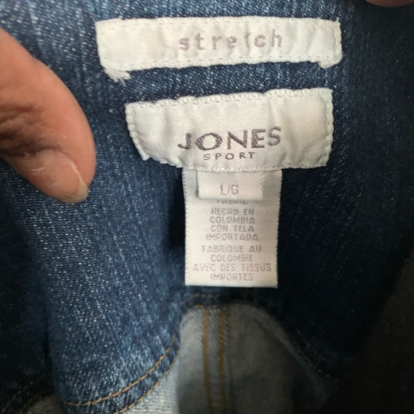 Jones fitted jean shirt/jacket. Slender fit jean shirt. - Picture 6 of 7